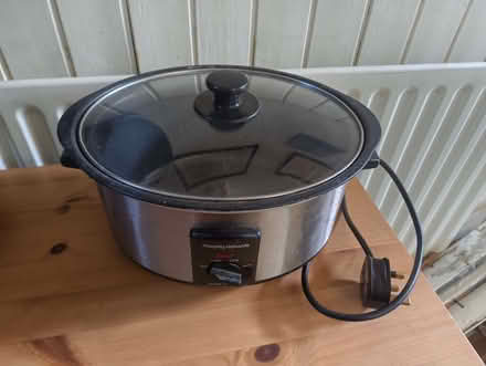 Photo of free Slow cooker (Highfield S2) #1
