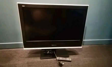 Photo of free Panasonic Viera 32" TV (Isle of Dogs E14) #1