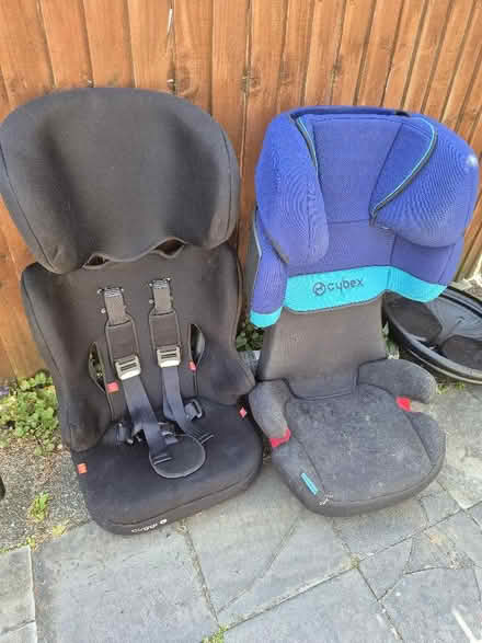 Photo of free 2 Car seats (Motspur Park KT3) #1