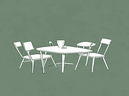 Photo of Small dinning table and 4 chairs (The Dell SG5) #1
