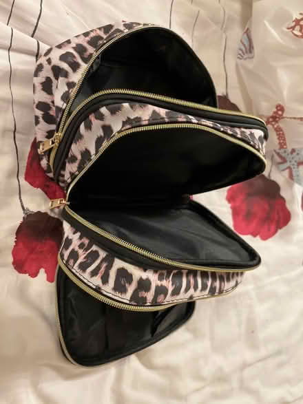 Photo of free Portable make up bag or craft (Shephall SG2) #2