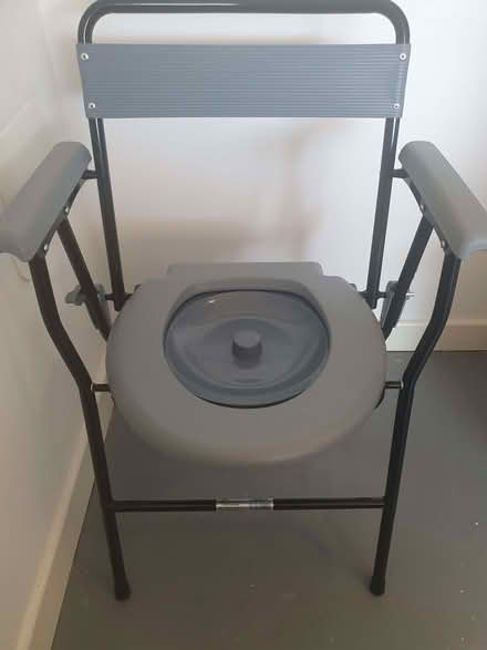 Photo of free Commode (Ainsdale PR8) #1