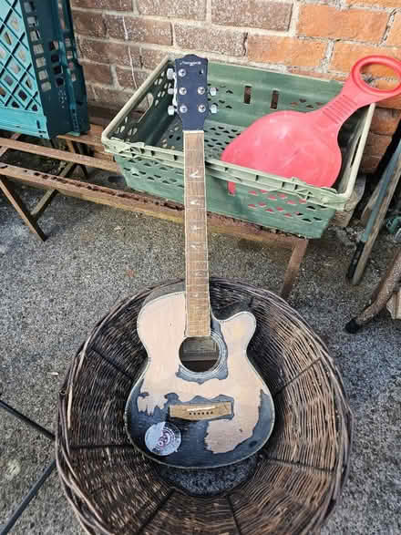 Photo of free Guitar (Frome BA11) #1