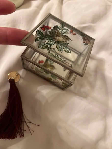 Photo of free Selection of shells, bag, jewellery, bath bombs …. (Shephall SG2) #2