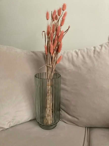 Photo of free Vase, tail stem bouquet, pot purri (Dagenham RM9) #3