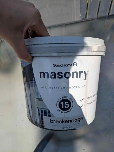 Photo of free 5L off white masonry paint - 3/4 (Mosspark, Glasgow G52) #3