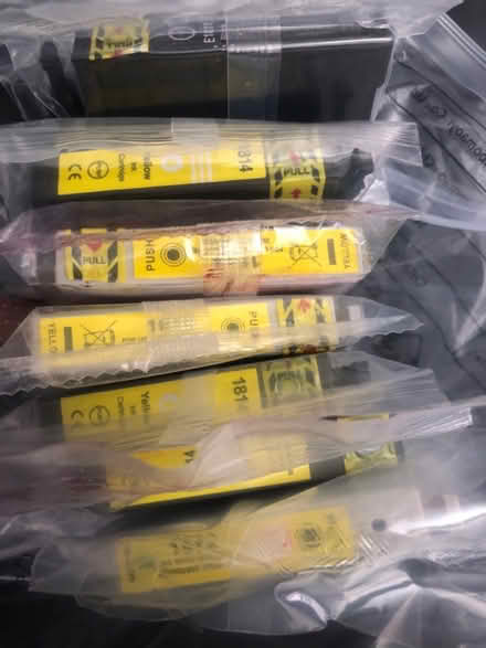 Photo of free Ink cartridges for printer epson (RG1) #1