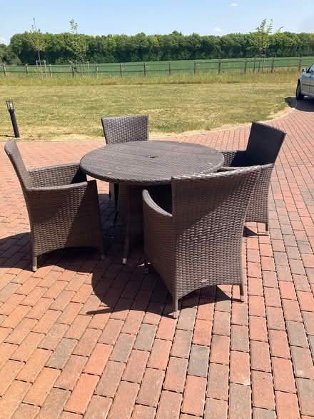 Photo of free Garden table and chairs (OX10) #1