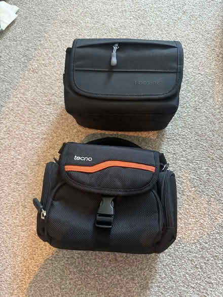 Photo of free Camera bag (E16) #1