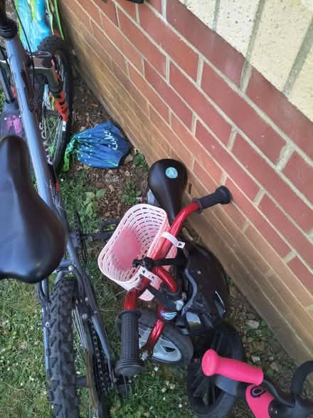 Photo of free Toddler bike and balance bike (OX14 Abingdon) #2