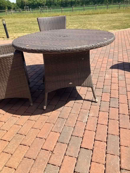 Photo of free Garden table and chairs (OX10) #2