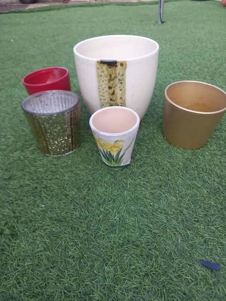 Photo of free Multiple plant pots (Sheffield S5 Ecclesfield) #1