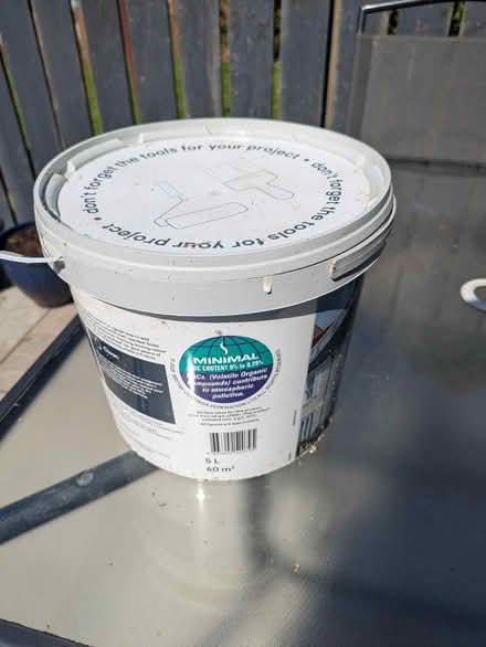 Photo of free 5L off white masonry paint - 3/4 (Mosspark, Glasgow G52) #2