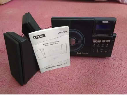 Photo of free DAB radio with speakers (Putnoe MK41) #1