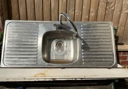 Photo of free Double drainer sink (Stonebroom DE55) #1