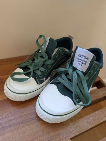 Photo of free Proefssional Sakteobard shoes 5M? (SW Berkeley) #1
