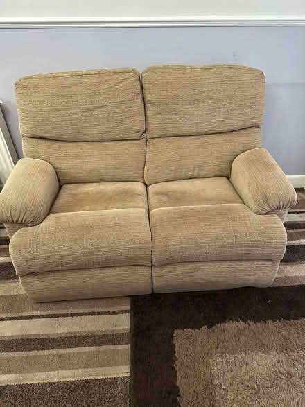 Photo of free G Plan 2 seater sofa & electric recliner chair (Bredbury SK6) #2