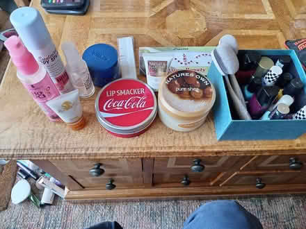 Photo of free Used toiletries (Lower Morden SM4) #1
