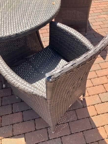 Photo of free Garden table and chairs (OX10) #4