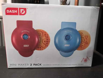 Photo of free Mini waffle makers (Brentwood) #1
