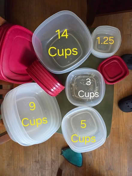 Photo of free Rubbermaid Plastic Food Storage (Elmhurst near Berens Park) #1