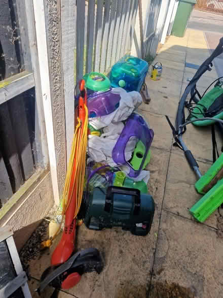 Photo of free Tools & small rodent system (Canon pyon) #1