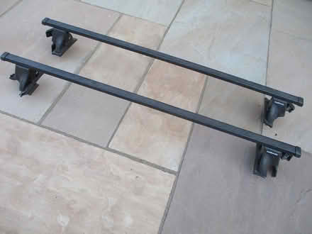 Photo of free Roof Bars (Kempshott, RG22) #1