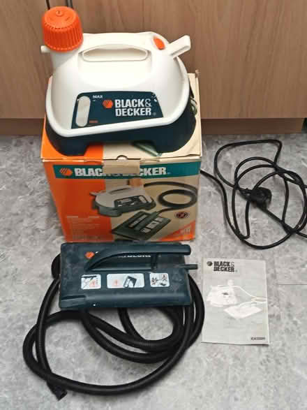 Photo of free Black and Decker wallpaper stripper (WF3) #1