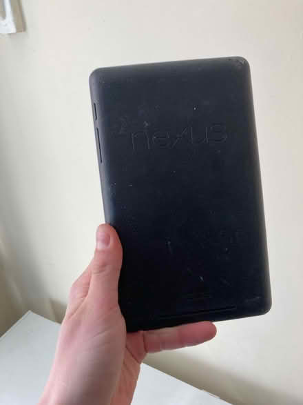 Photo of free Nexus 7 broken (Hunters Bar S11) #1