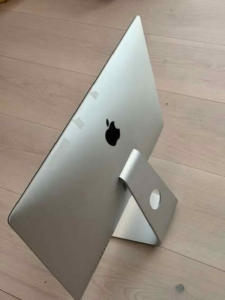 Photo of free iMac - not working - spares or repair (Muswell Hill N10) #2