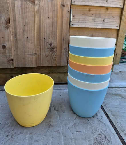 Photo of free Coloured plant pots (Loughton IG10) #1