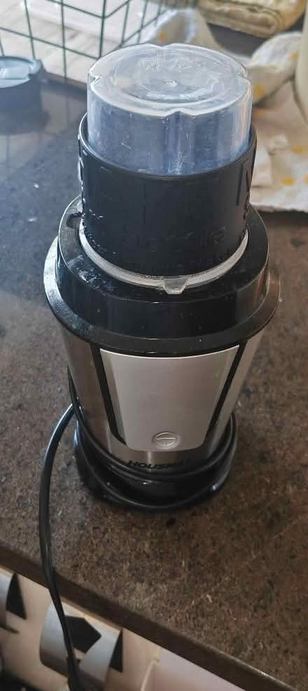 Photo of free Mini Blender 800w, used but good working condition (South Oxhey WD19) #1
