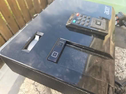 Photo of free Acer projector (Carryduff BT27) #1
