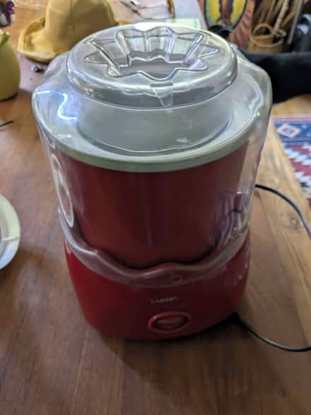 Photo of free ice cream maker (Greenwood) #1