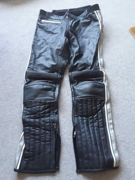 Photo of free Ladies motorcycle gear (Balgillo DD5) #3