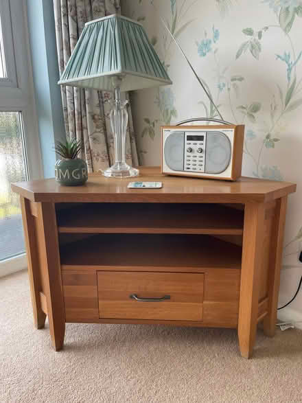 Photo of free Corner tv unit (Berkhamsted HP4) #1