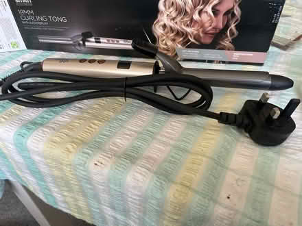 Photo of free Curling tong (Barry CF63) #2