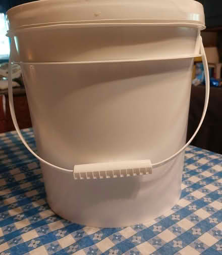 Photo of free Bucket of Apple Pie filling (College Avenue/ Columbia Road) #3