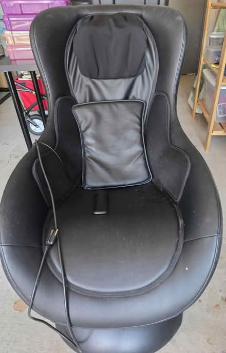 Photo of free Massage chair (Belle mead nj off route 206) #2