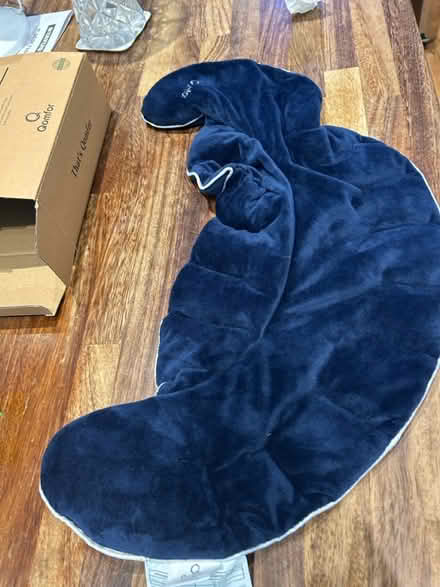 Photo of free Heating pad for shoulders (Chiswick W4) #1