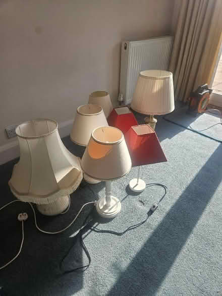 Photo of free 7 table lamps (East Sheen SW14) #1