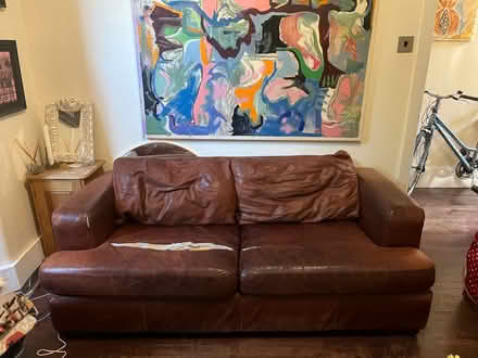 Photo of free Leather sofa (Holloway road N7) #1