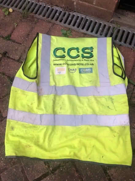 Photo of free Hi-vis jacket (Whitehill SG4) #1