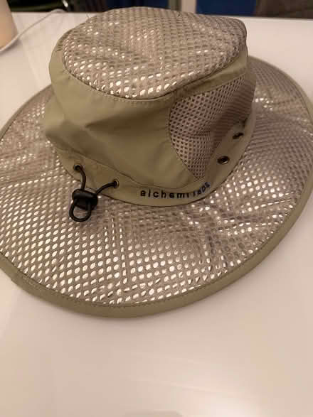 Photo of free Sun hat (Sunnyvale (Wolfe)) #2