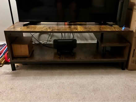 Photo of free TV stand / coffee table (E17 Walthamstow) #2