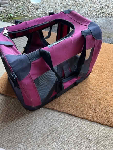 Photo of free Collapsing cat carrier (Braunston) #4