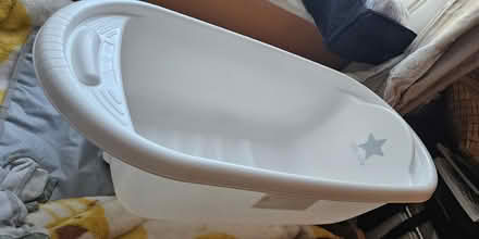 Photo of free Baby bath (Downham BR1) #1