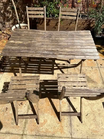 Photo of free IKEA outdoor dinning set (islington N1) #1