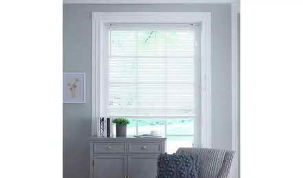 Photo of free White Venetian Blind 170cm x 160cm (Putney SW15) #2