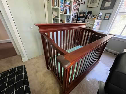 Photo of free Wooden crib (Capitol Hill, DC) #1
